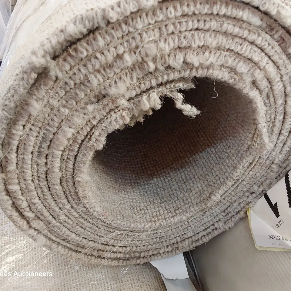 ROLL OF QUALITY NATURAL CO-ORDINATES CORD LIMESTONE CARPET APPROXIMATELY 5M × 4M 