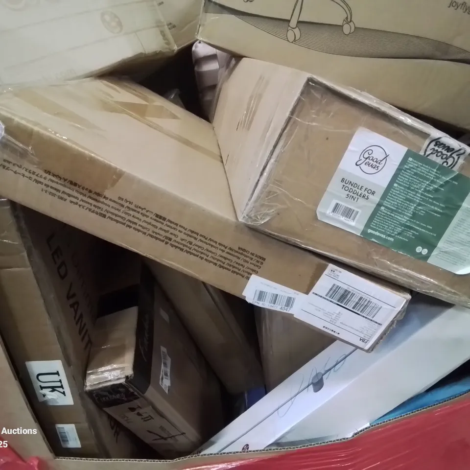 PALLET CONTAINING VARIOUS ASSORTED ITEMS TO INCLUDE: OFFICE/GAMING CHAIR, NEST OF 2 TABLES, TRUNKI, STORAGE UNIT AND LOTS MORE UNMARKED BOXED ITEMS 