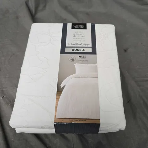 WOVEN JACQUARD TEXTURED FLORAL DESIGN DUVET SET - DOUBLE 