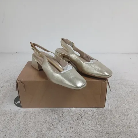 VIONIC RENATA REYES GOLD SLINGBACK HEELS β SIZE 5 (PAIR)