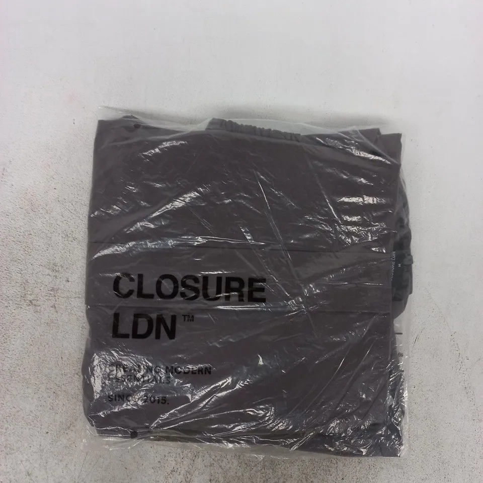 BAGGED CLOSURE PREMIUM RIPSTOP JACKET IN CHARCOAL SIZE MEDIUM