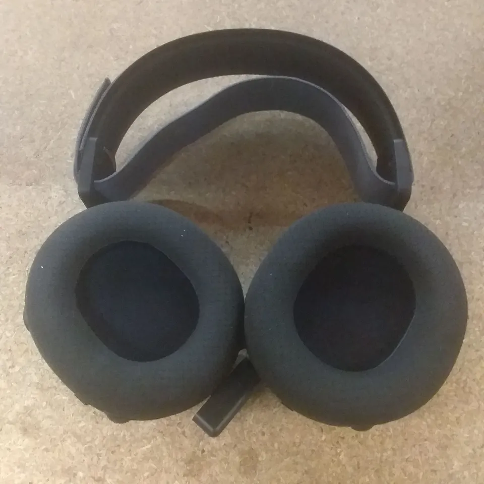 STEELSERIES ARCTIS 7+ WIRELESS GAMING HEADSET