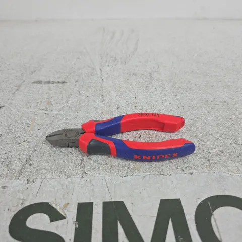KNIPEX DIAGONAL CUTTERS 125MM – MULTI-COMPONENT GRIPS