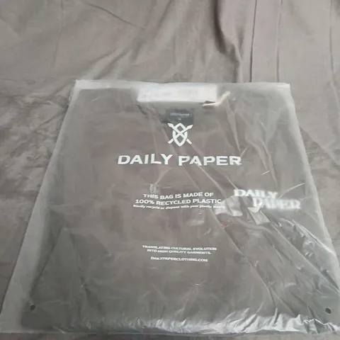 DAILY PAPER BROWN LOGO SHIRT SIZE XL