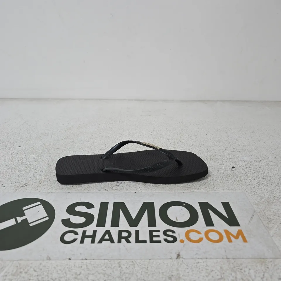 HAVAIANAS BLACK FLIP-FLOPS (EU 37-38)