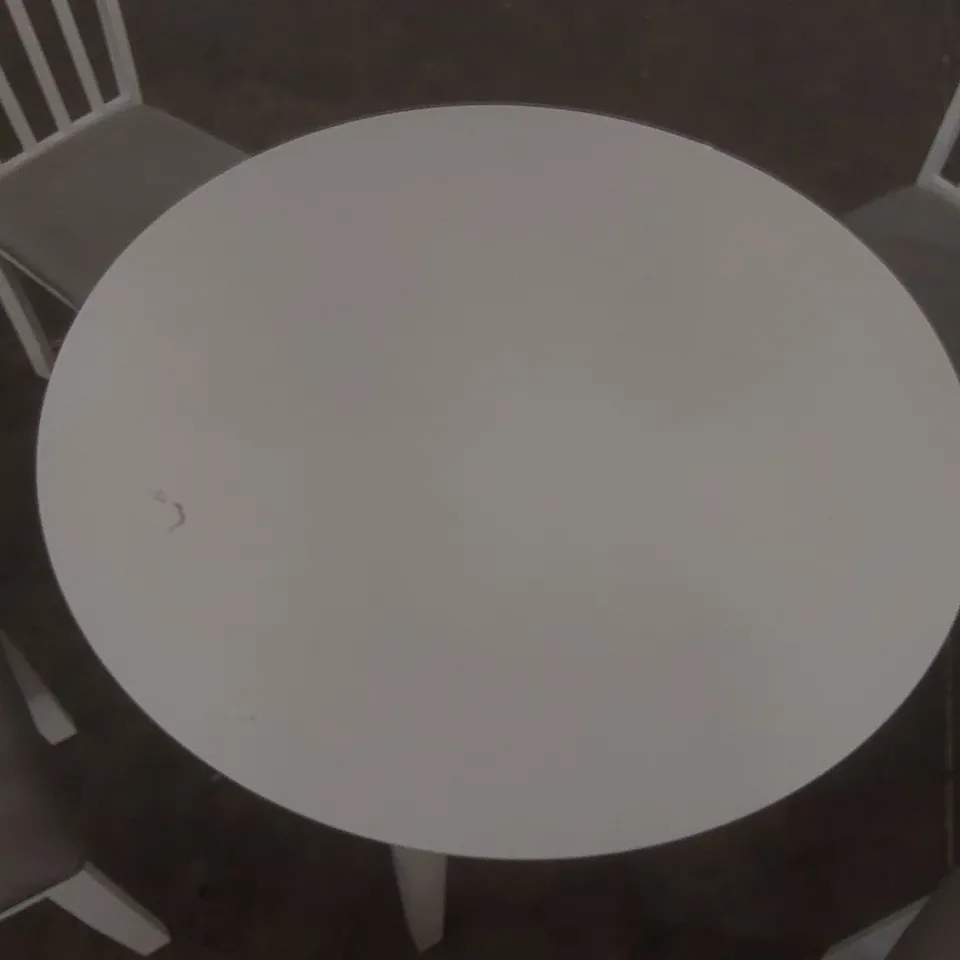 WOODEN 4-PERSON DINING SET