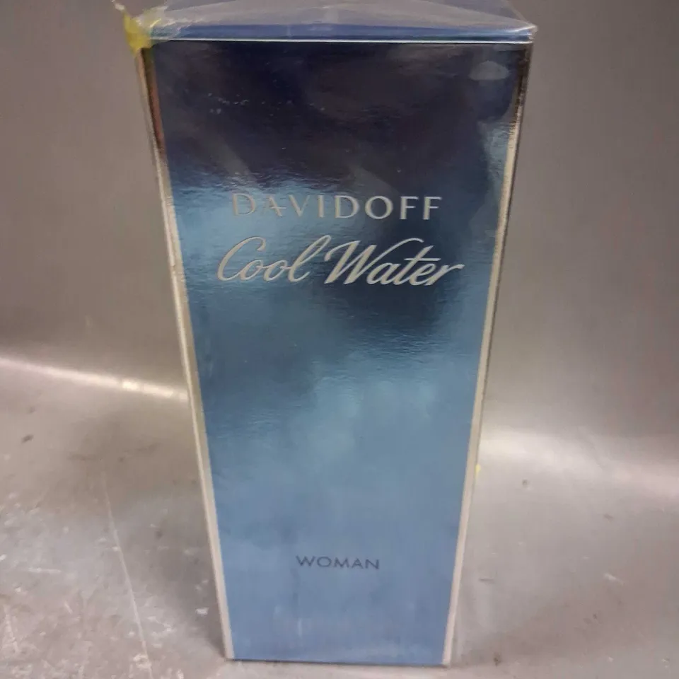 BOXED AND SEALED DAVIDOFF COOL WATER EAU DE TOILETTE WOMAN 100ML