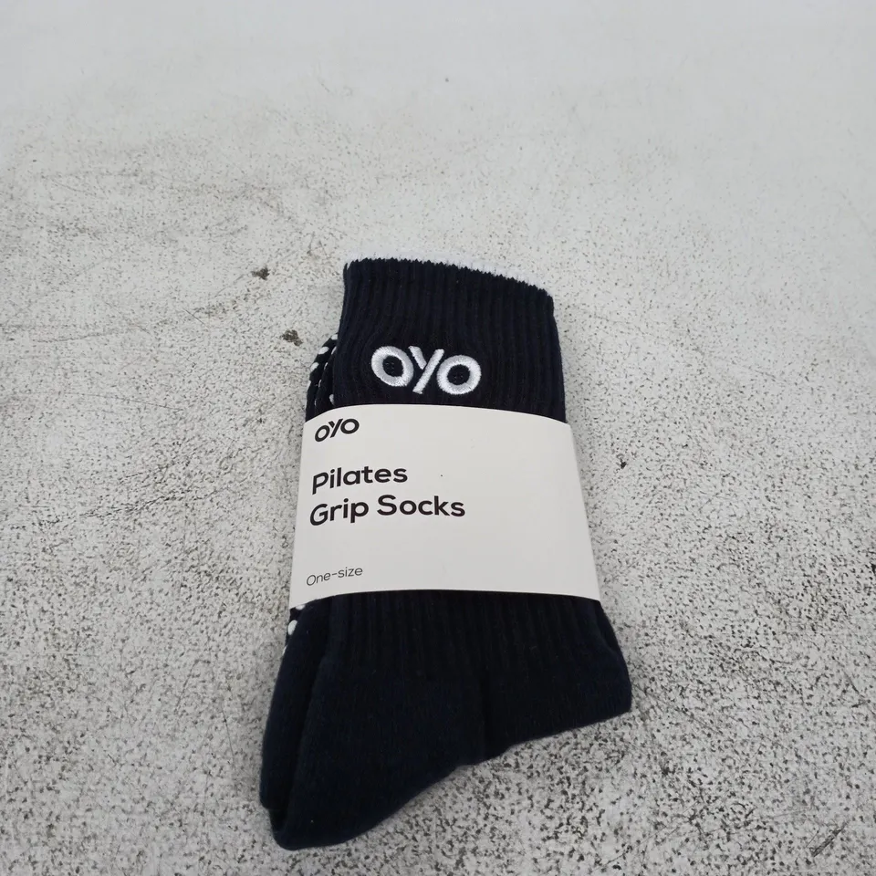 OYO PILATES GRIP SOCKS ONE SIZE