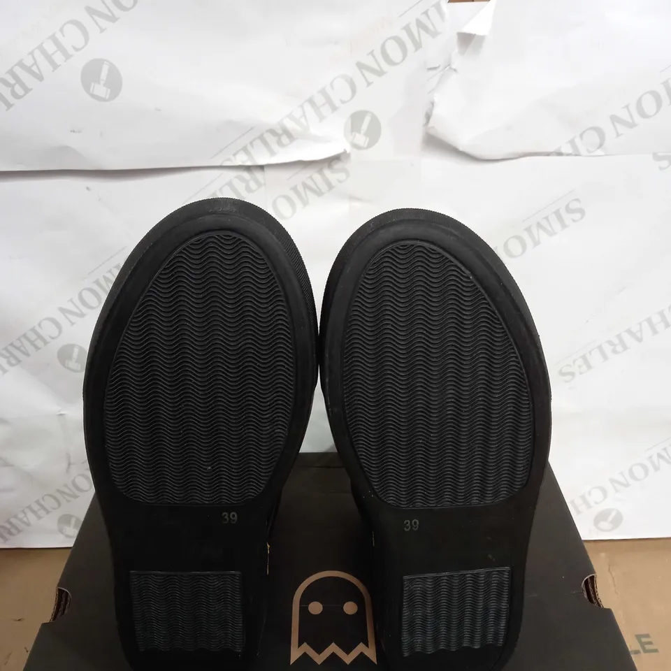 BOXED PAIR OF SELBI LACE UP BOOTS SIZE 39