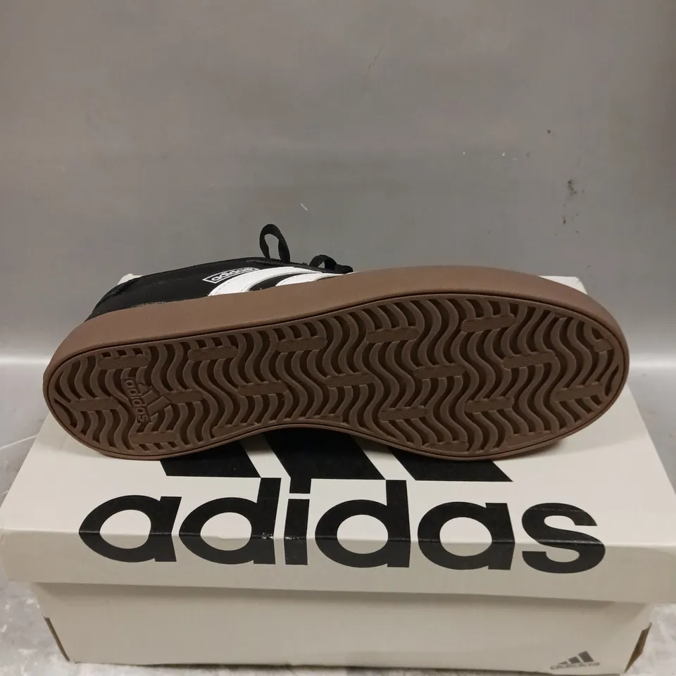 BOXED PAIR OF ADIDAS VL COURT 3.0 TRAINERS - 6