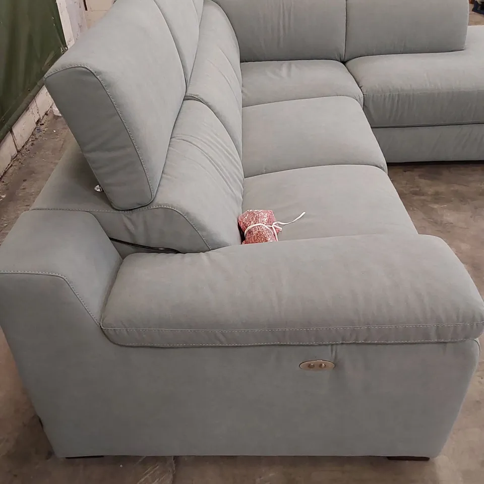 QUALITY DESIGNER ITALIAN MADE RICCARDO GREY FABRIC UPHOLSTERED ELECTRIC RECLINING CORNER SOFA
