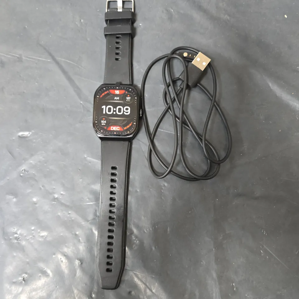 DAEWOO ACTIVE + SMARTWATCH WITH VOICE CALL AND HEART RATE FUNCTION