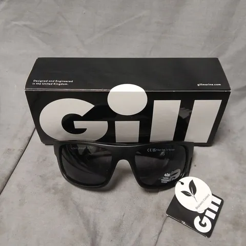 BOXED GILL PURSUIT SUNGLASSES 9741A BLACK