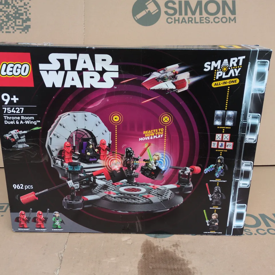 LEGO STAR WARS 75427 THRONE ROOM DUEL & A-WING