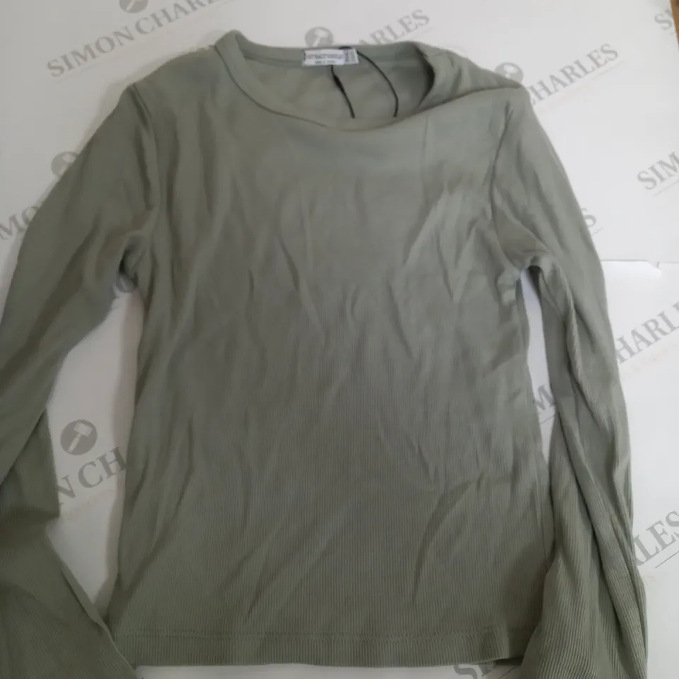STRADIVARIUS WOMEN LIGHT GREEN & GREY SPORTS TOP - XS