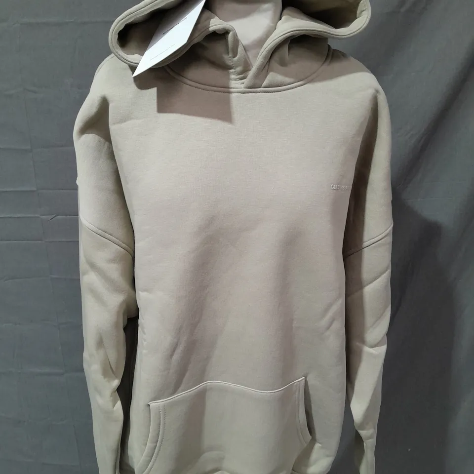 BROTHER & KIN TRADE MARK HOODIE IN BONE - L