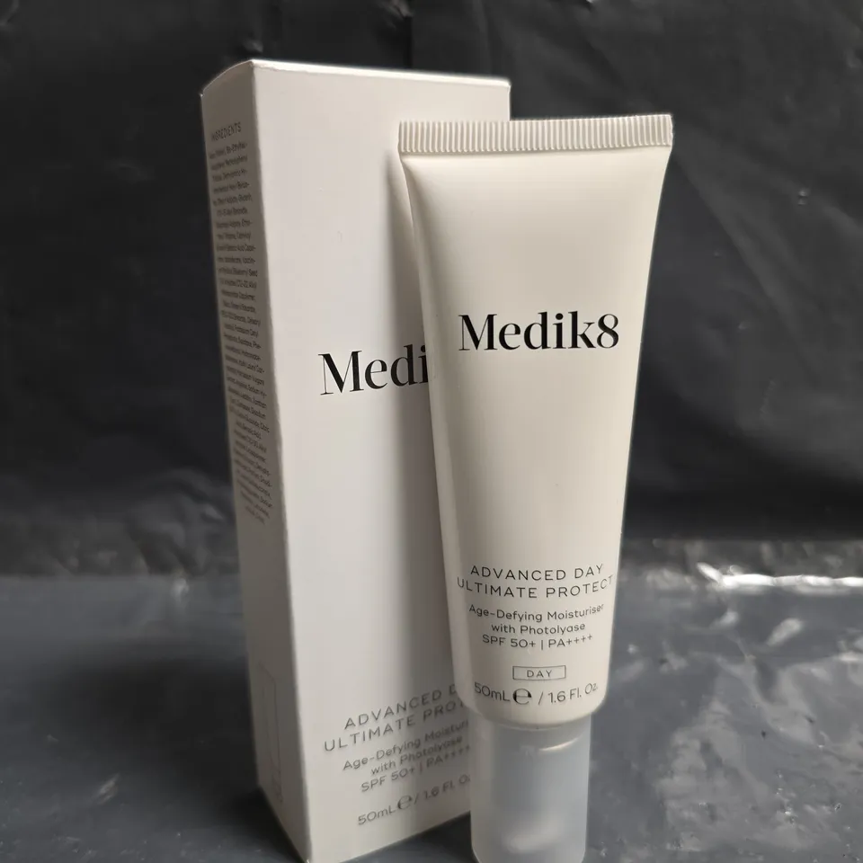 MEDIK8 ADVANCED DAY ULTIMATE PROTECT AGE DEFYING MOISTURISER (50ML)