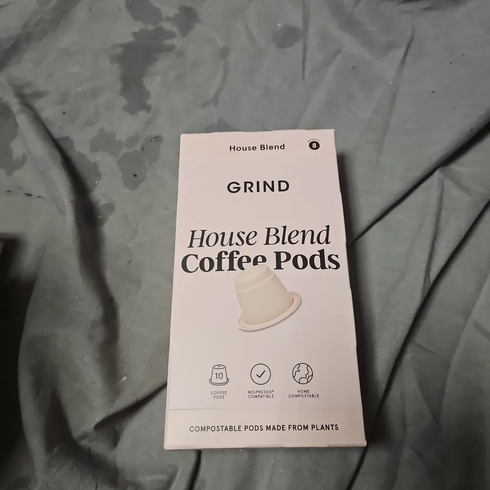 APPROXIMATELY 6 GRIND HOUSE BLEND COFFEE PODS 