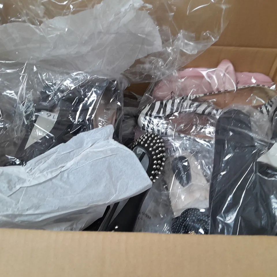 BOX OF APPROXIMATELY 10 ASSORTED WOMENS SHOES IN VARIOUS COLOURS, STYLES AND SIZES