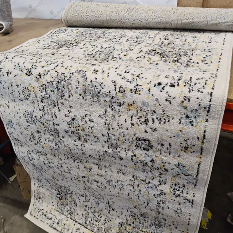 CHATELAINE VERONA GREY RUG 2'8" × 8'