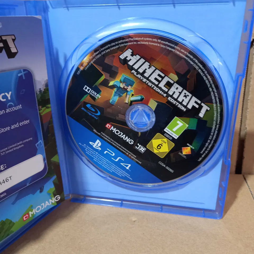 PLAYSTATION 4 MINECRAFT VIDEO GAME