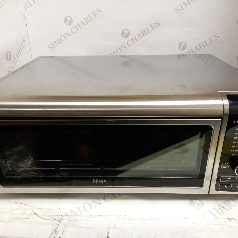 NINJA FOODI FLIP MINI OVEN