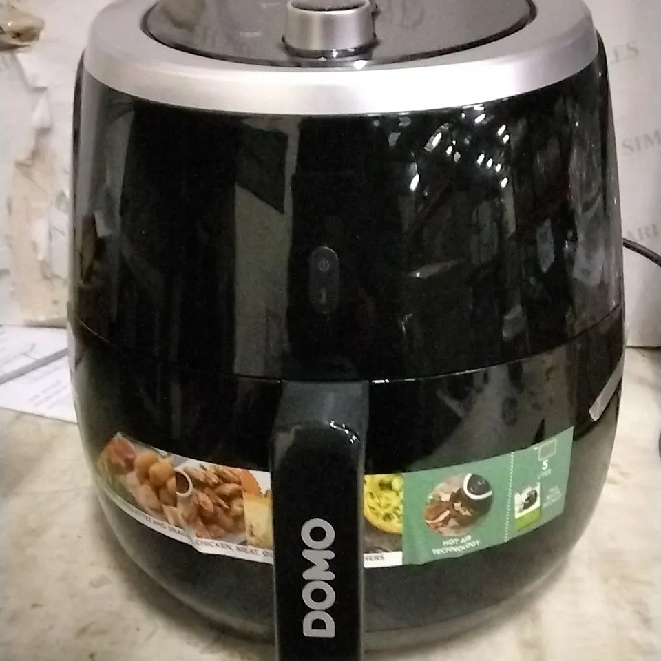 DOMO DELI FRYER MULTIFUNCTIONAL OVEN
