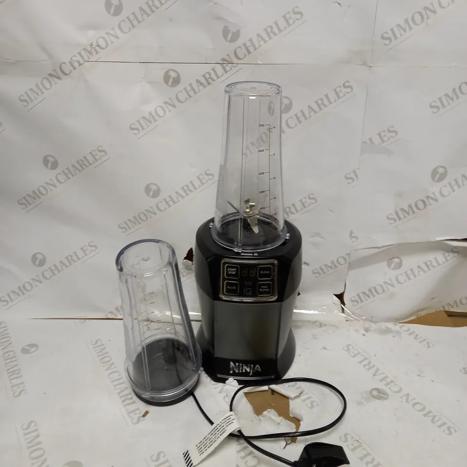 NINJA NUTRI AUTO-IQ BLENDER