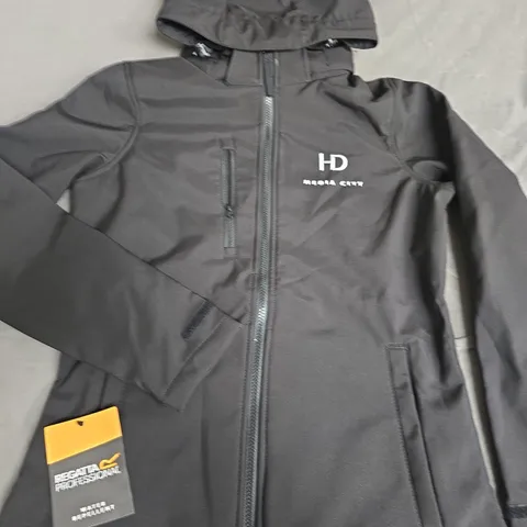REGATTA WOMENS VENTURER BLACK SOFT SHELL JACKET WITH MEDIA CITY BRANDING
