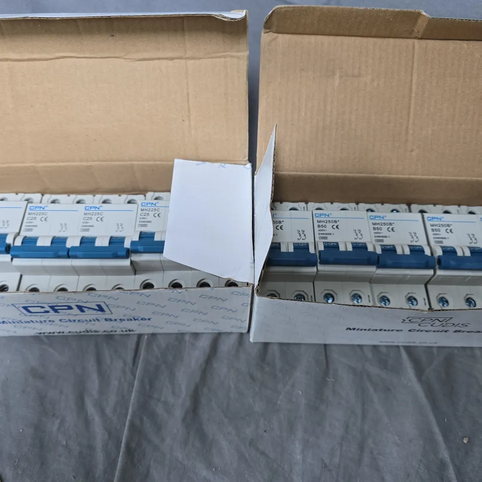 APPROXIMATELY 10 ASSORTED MINIATURE CIRCUIT BREAKER SETS 