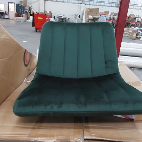 BOXED PAIR BAR STOOLS GREEN VELVET (1 BOX)