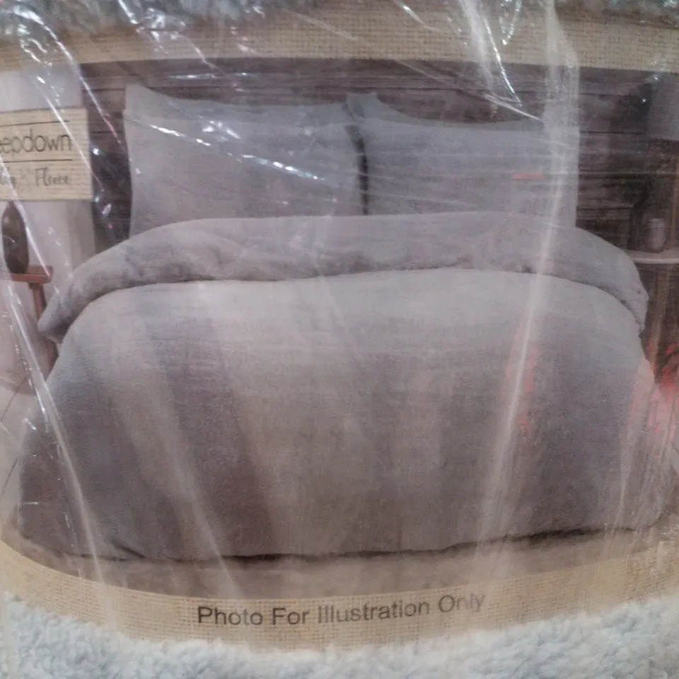 SLEEPDOWN TEDDY FLEECE SUPER KING DUVET SET LIGHT GREY - DUVET COVER 260×220CM, 2 PILLOWCASES 48×74CM