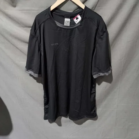 KIPSTA BLACK TRAINING T-SHIRT – UK 2XL, SHORT-SLEEVE