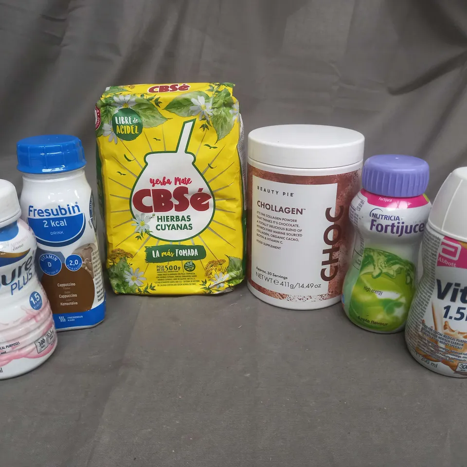 APPROXIMATELY 25 ASSORTED FOOD AND BEVERAGE PRODUCTS TO INCLUDE: BEAUTY PIE CHOLLAGEN POWDER, NUTRICIA SUPPLEMENT DRINK, ABBOT VITAL SUPPLEMENT DRINK