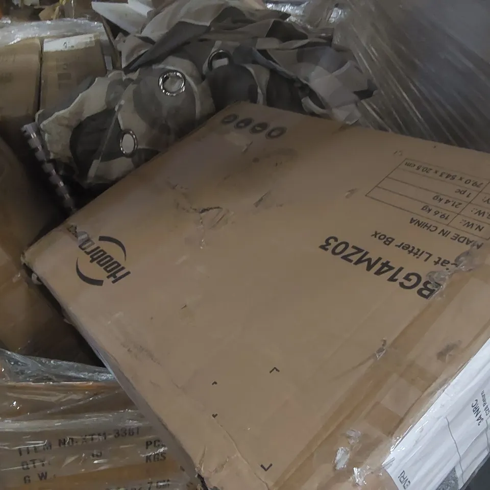 PALLET CONTAINING A LARGE QUANTITY OF ASSORTED ITEMS INCLUDING: CAT LITTER BOX, CURTAIN ECT
