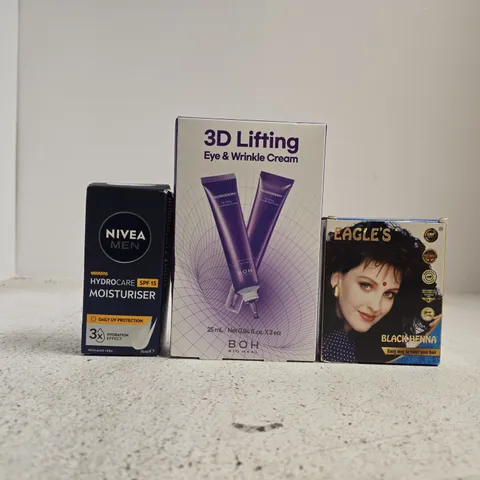 APPROXIMATELY 15 ASSORTED COSMETIC ITEMS INCLUDING VARIOUS MAKES AND BRANDS - COLLECTION ONLY