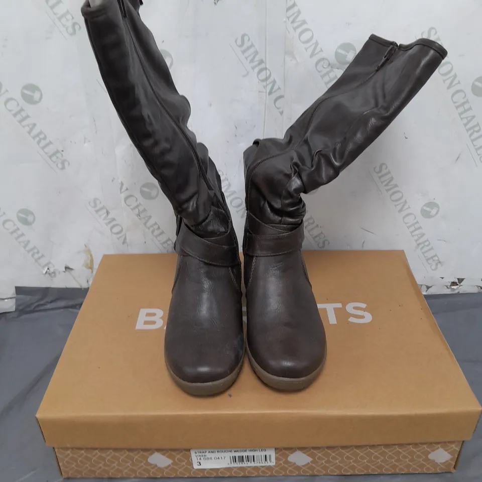 BOX OF APPROXIMATELY 7 PAIRS OF BARRATTS STRAP AND ROUCHE WEDGE HIGH BOOTS SIZE 3