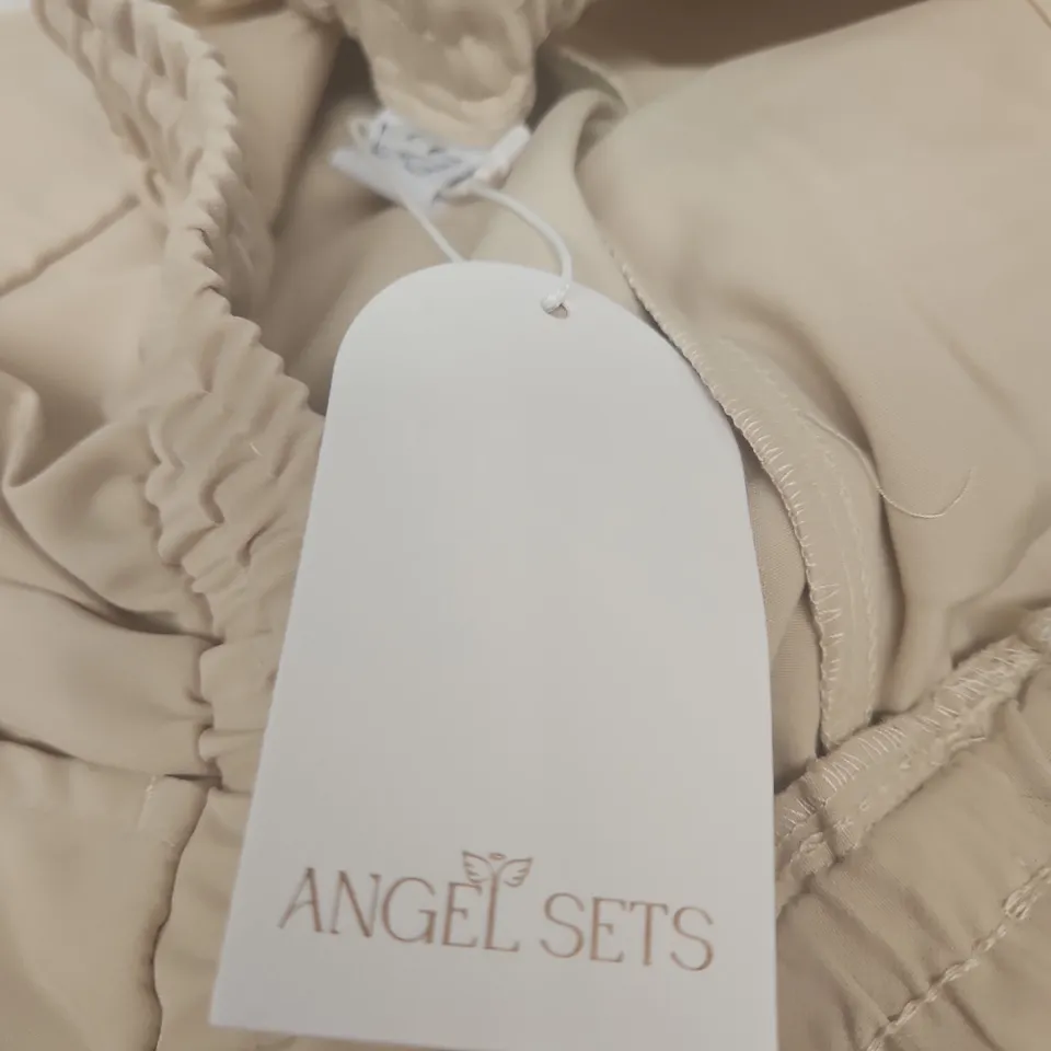 ANGEL SETS BEIGE CARGO-STYLE TROUSERS - SIZE L
