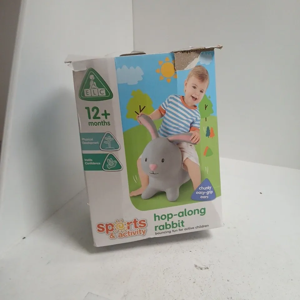 BOX OF APPROXIMATELY 14 ASSORTED TOYS TO INCLUDE: ELC HOP ALONG RABBIT 