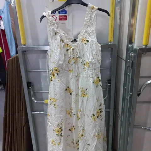 NOBODY'S CHILD ISABELLA MIDI DRESS β WHITE FLORAL, UK 8