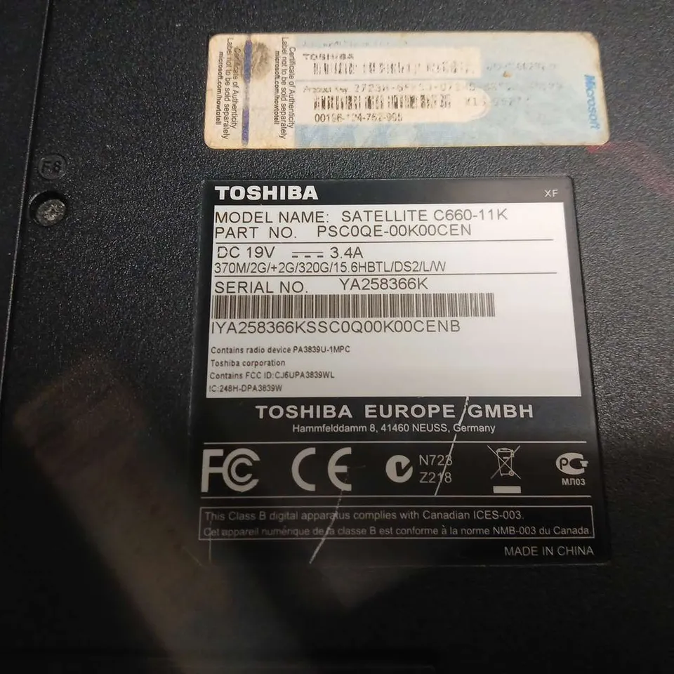 TOSHIBA SATELLITE C660-11K LAPTOP