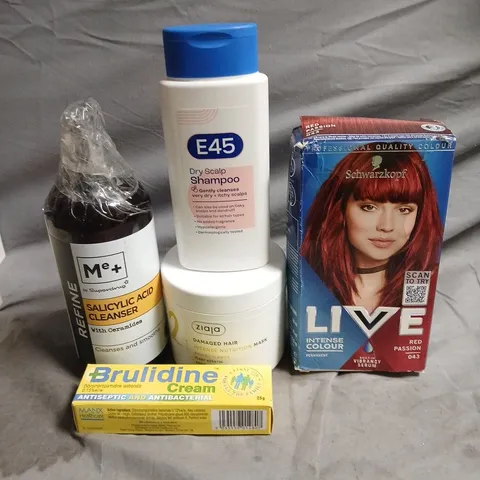 APPROXIMATEY 20 ASSORTED HEALTH AND BEAUTY PRODUCTS TO INCLUDE - SCHWARZKOPF LIVE COLOUR - E45 DRY SCALP SHAMPOO AND BRULIDINE CREAM