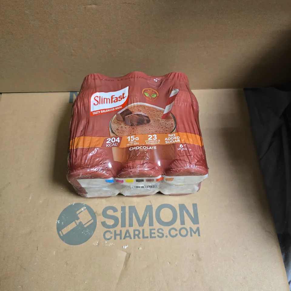 A TOTE OF SLIMFAST DRINKS