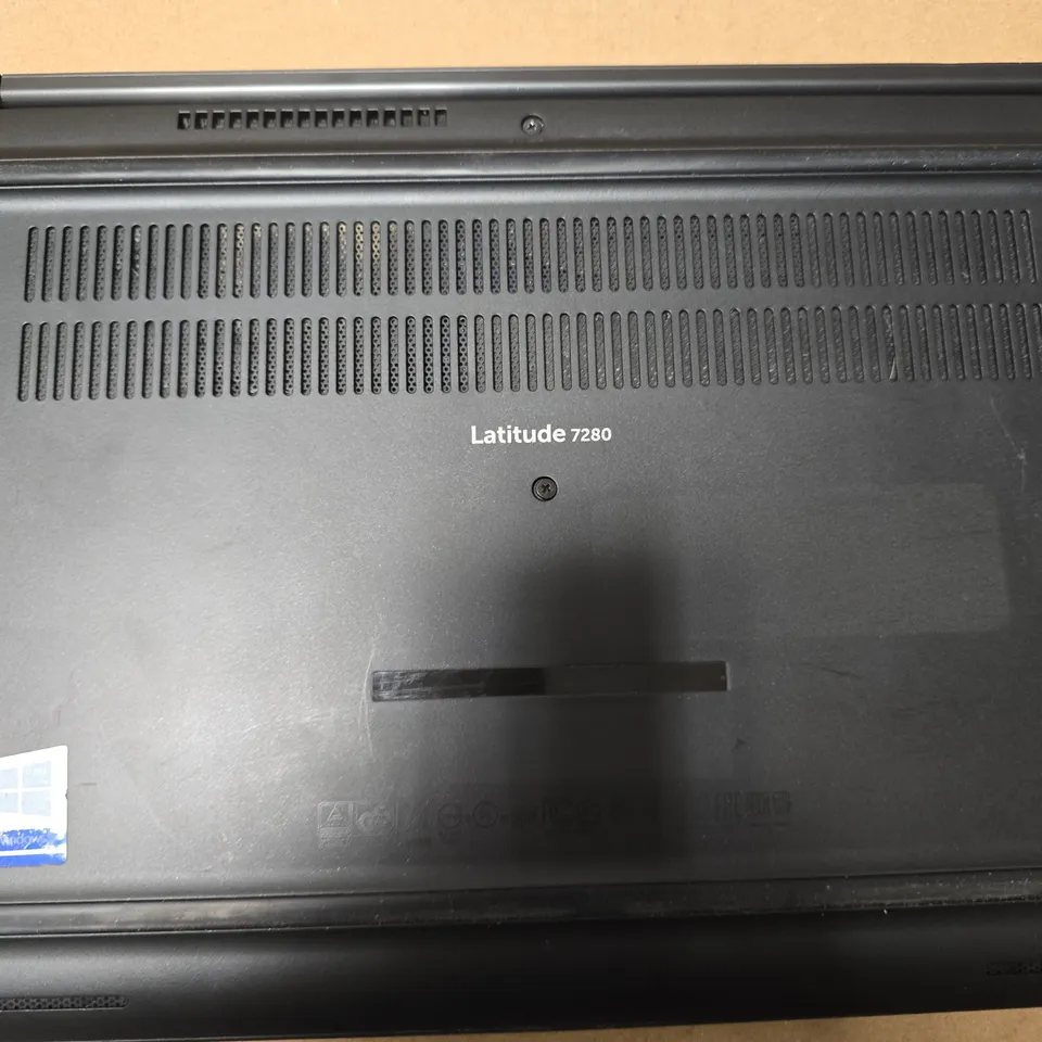 DELL LATITUDE 7280 LAPTOP – I5-6300U, 8GB RAM, 12.5-INCH DISPLAY, NO STORAGE