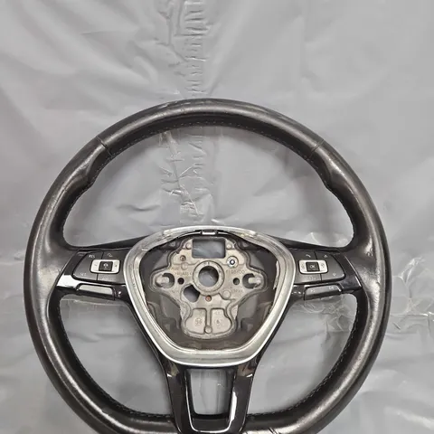 VOLKSWAGEN GOLF VII 2015 STEERING WHEEL 6198400
