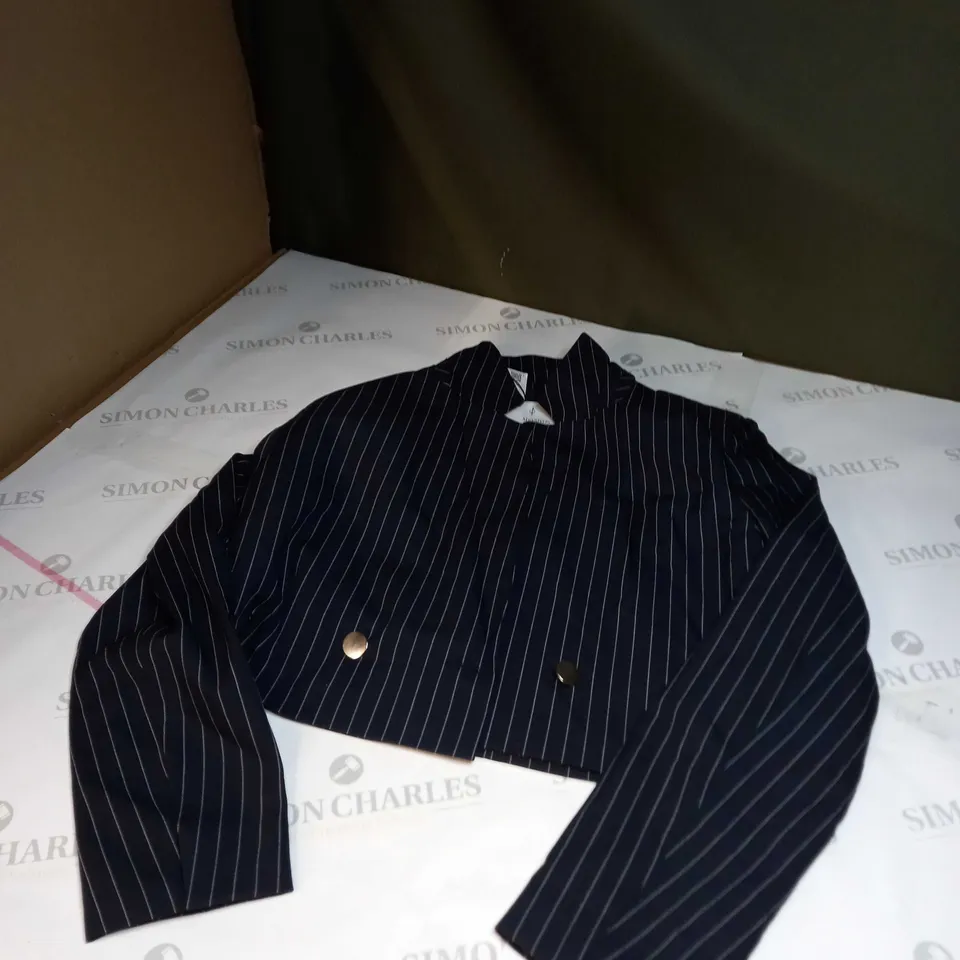 STRADIVARIUS NAVY BLUE JACKET SIZE L 