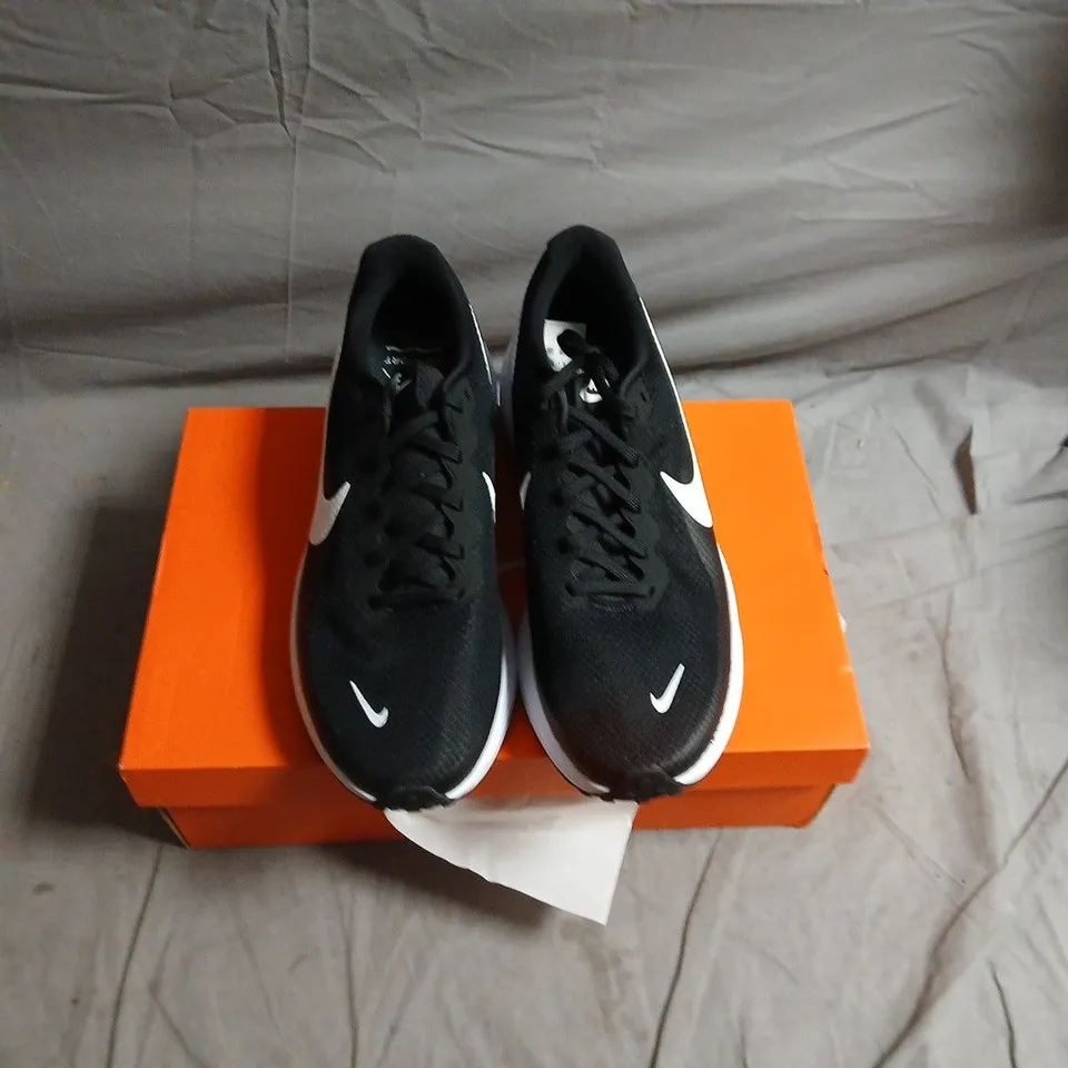 Nike Revolution 8 Running Shoes – Black