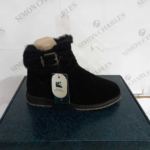 EMU AUSTRALIA FAUX SUEDE BOOTS - BLACK, SIZE 5