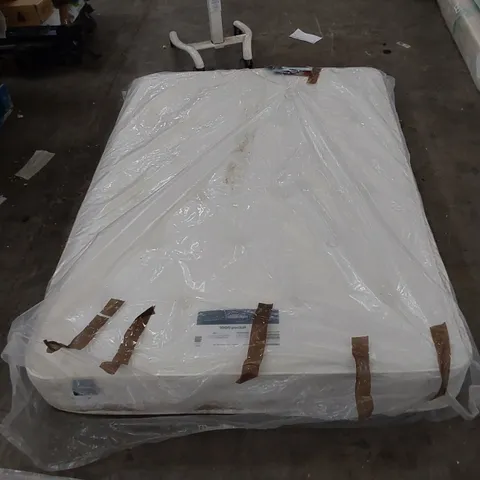 BAGGED DESIGNER DOUBLE 135CM SILENTNIGHT MIA 1000 POCKET ORTHO FIRM MATTRESS