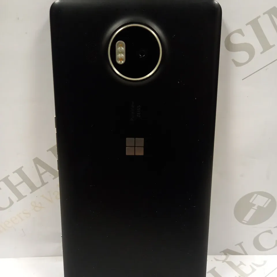MICROSOFT LUMIA 950 XL RM-1085 IN BLACK